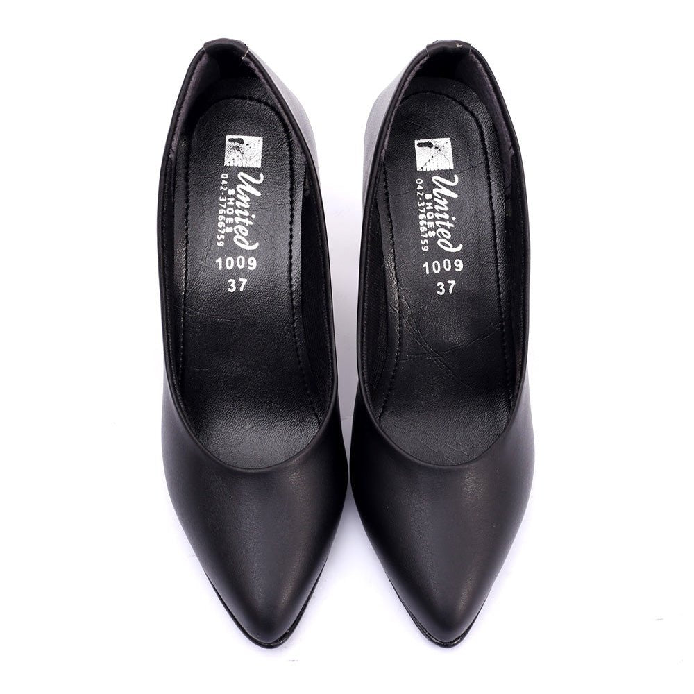 Matte Black Court Shoes - Preego